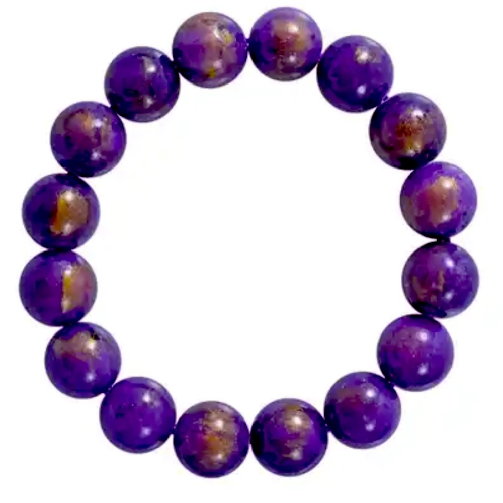Purple beaded stretch bracelet. New